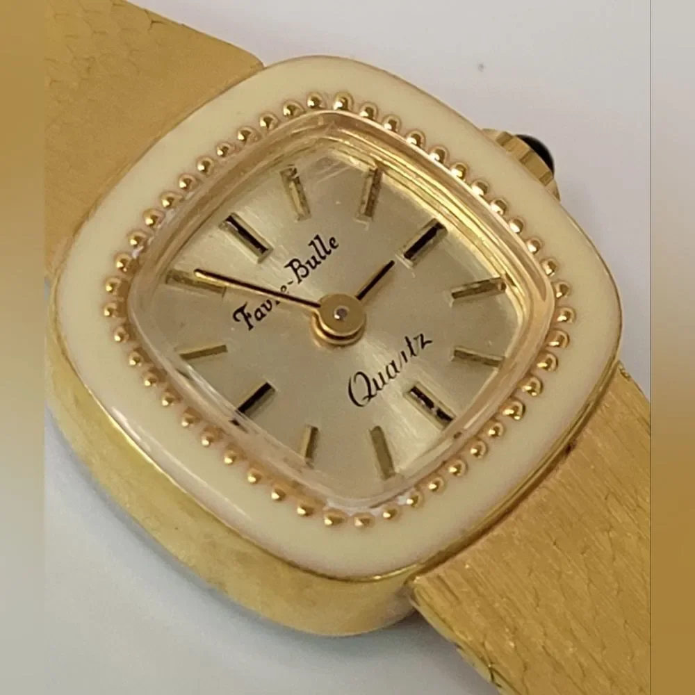 ▪︎Favre-Bulle Women's Watch